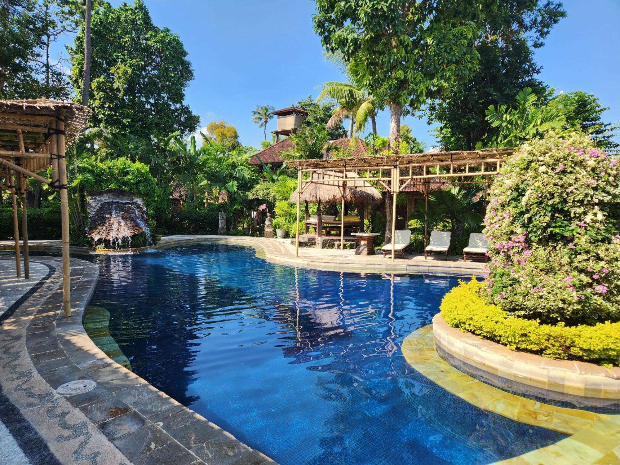 โรงแรมแรมบูแทน โลวินา ภายนอก รูปภาพ