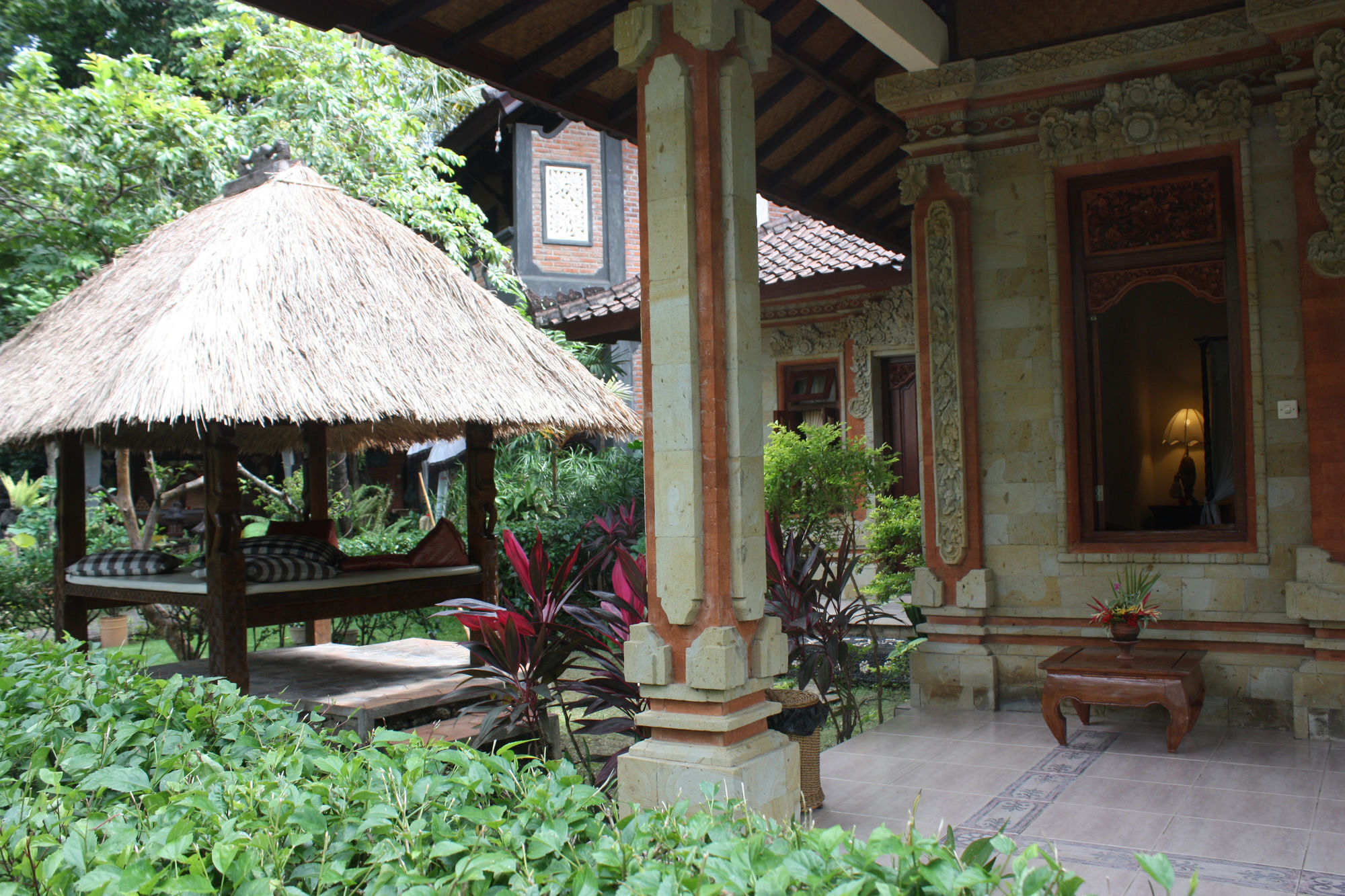 โรงแรมแรมบูแทน โลวินา ภายนอก รูปภาพ